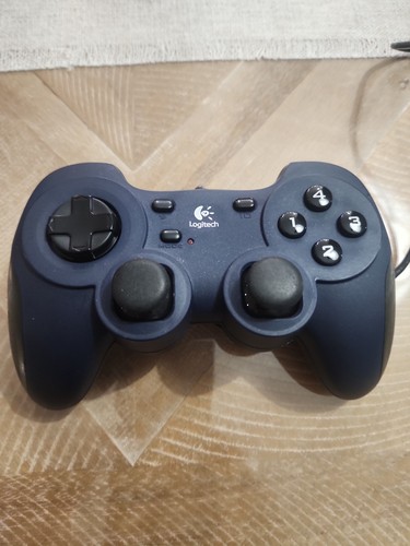 Logitech dual action - dual, gamepad